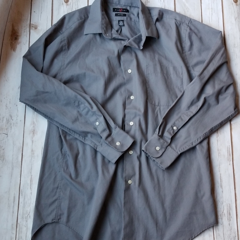 Mens dress shirt. Charcoal gray sz large.